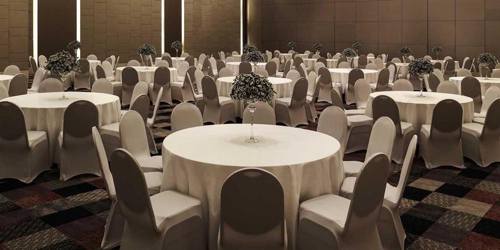 Khách sạn Pullman Hà Nội